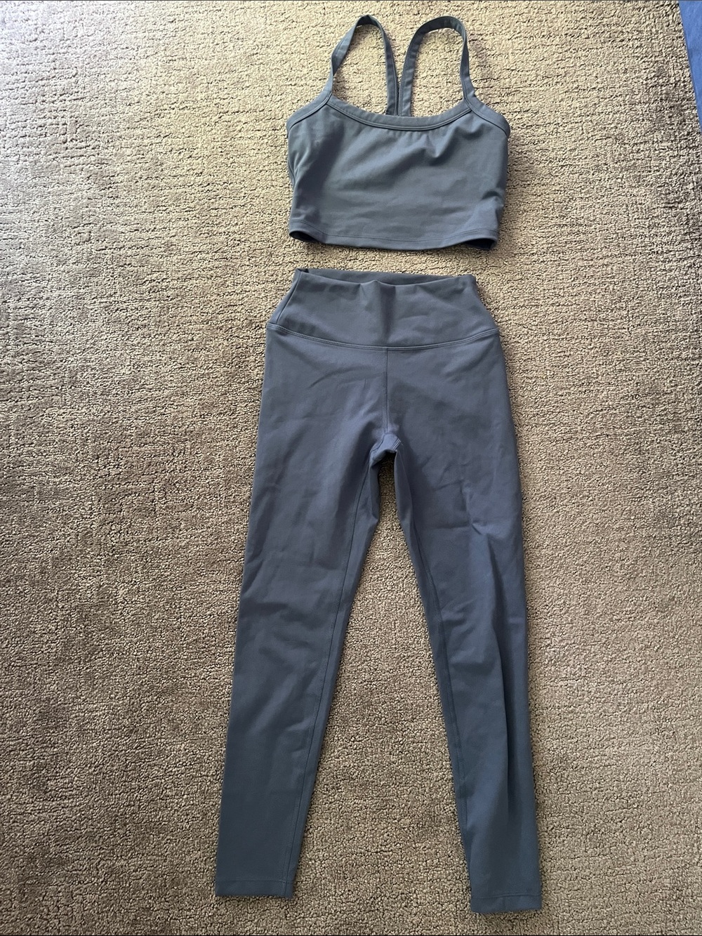 High-Waist Performance Leggings & Cropped Support Tank - Gray